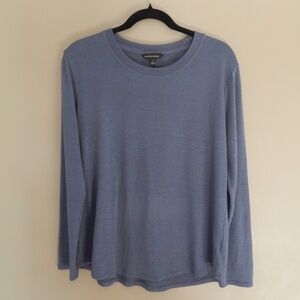 Banana Republic Women’s Blue Crewneck Lightweight Sweater Size L